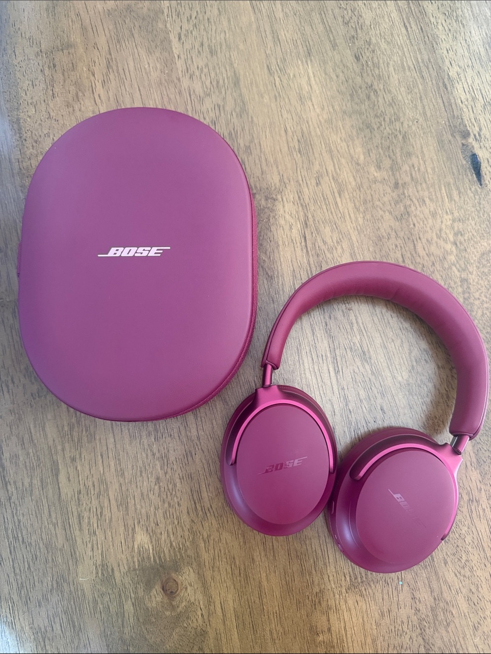 Bose QuietComfort Ultra
Wireless Noise Cancelling Over Ear
Headphone in Plum